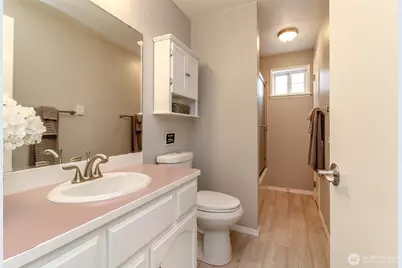 15428 Westshore Drive SE, Yelm, WA 98597 - Photo 21