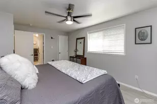 15428 Westshore Dr SE, Yelm, WA 98597 - Photo 17