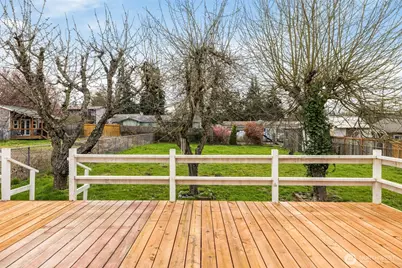 2119 S 252nd Street, Des Moines, WA 98198 - Photo 5