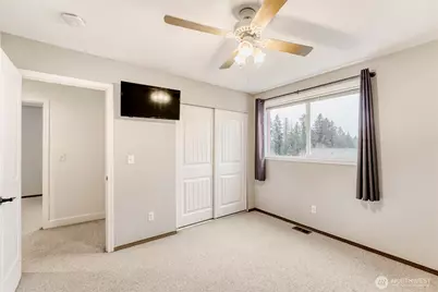 25403 Cumberland Way, Black Diamond, WA 98010 - Photo 17