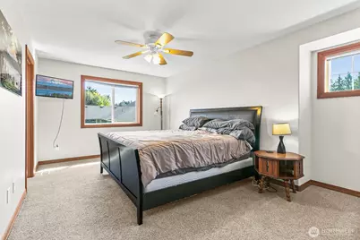 403 207th Avenue E, Auburn, WA 98391 - Photo 21