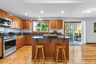 403 207th Ave E, Auburn, WA 98391 - Photo 7