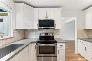 12324 SE 223rd Dr, Kent, WA 98031 - Photo 15