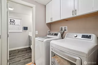 15720 120th Avenue SE, Renton, WA 98058 - Photo 13