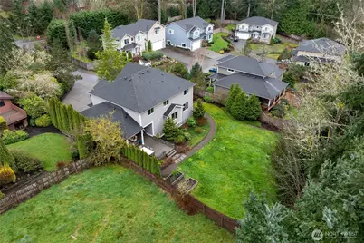 9150 Burlingame Court NE, Bainbridge Island, WA 98110 - Photo 33