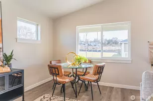 123 E 9th Ave, Moses Lake, WA 98837 - Photo 3