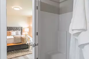 123 E 9th Ave, Moses Lake, WA 98837 - Photo 11