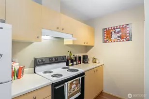 2818 Grand Ave, Everett, WA 98201 - Photo 15