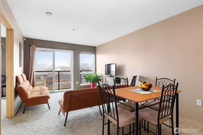 2818 Grand Avenue #B603, Everett, WA 98201 - Photo 5