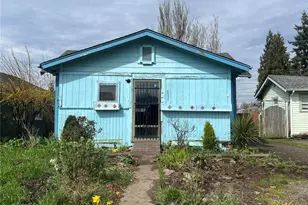 131 17th Ave, Longview, WA 98632 - Photo 1