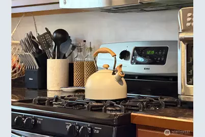 3012 NE 137th Street #B, Seattle, WA 98125 - Photo 11