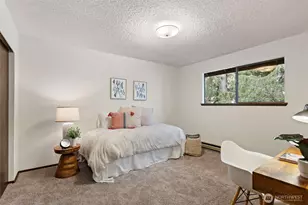 9545 Interlake Ave N, Seattle, WA 98103 - Photo 25