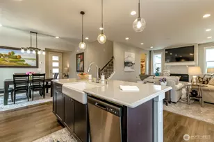 12517 176th St E, Puyallup, WA 98374 - Photo 9