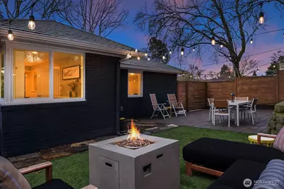 1816 NE 82nd Street, Seattle, WA 98115 - Photo 29