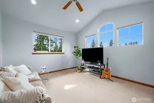 8835 NE 148th Pl, Kenmore, WA 98028 - Photo 21