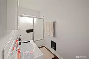 1788 Alki Ave SW, Seattle, WA 98116 - Photo 27