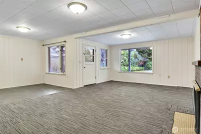 921 Sunset Way, Bellevue, WA 98004 - Photo 13