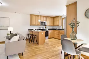 8515 Stone Ave N, Seattle, WA 98103 - Photo 7