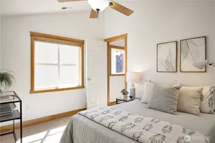 8515 Stone Ave N, Seattle, WA 98103 - Photo 19