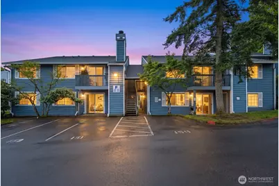 16817 Larch Way #F101, Lynnwood, WA 98037 - Photo 1