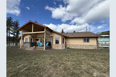 724 E Delaware Avenue, Republic, WA 99166 - Photo 3