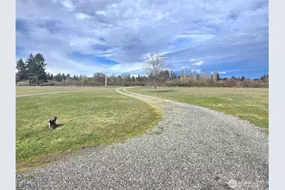 8905 Canal Road SE, Yelm, WA 98597 - Photo 25