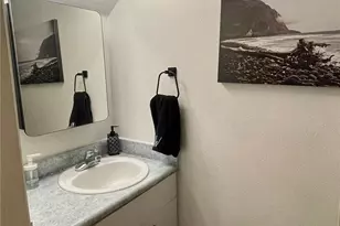 3321 S Mead St, Seattle, WA 98118 - Photo 9