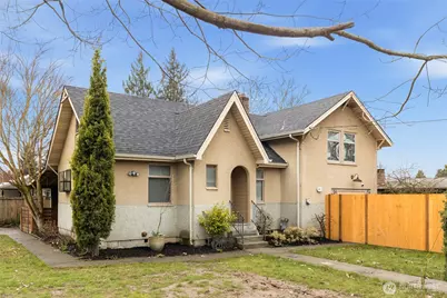 2010 13th Avenue NW, Puyallup, WA 98371 - Photo 1