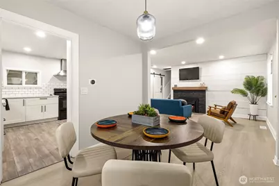 2010 13th Avenue NW, Puyallup, WA 98371 - Photo 7