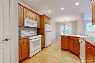 950 SE Creekside Dr, College Place, WA 99324 - Photo 17