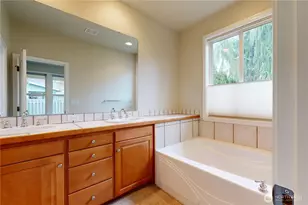 950 SE Creekside Dr, College Place, WA 99324 - Photo 29