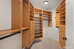 545 Mt Olympus Dr SW, Issaquah, WA 98027 - Photo 15