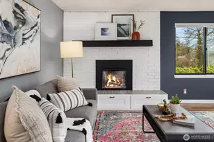 654 W Olympic Pl, Seattle, WA 98119 - Photo 7