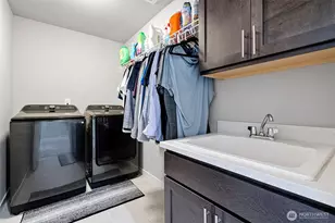 6729 Dusty Ln SE, Lacey, WA 98503 - Photo 17