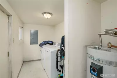 1031 W Glenwood St, Port Angeles, WA 98363 - Photo 21