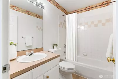 6525 200th Street SW #101, Lynnwood, WA 98036 - Photo 15