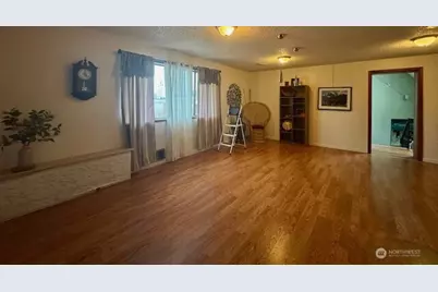 9222 Silverdale Way NW, Silverdale, WA 98383 - Photo 3