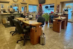 9222 Silverdale Way NW, Silverdale, WA 98383 - Photo 31