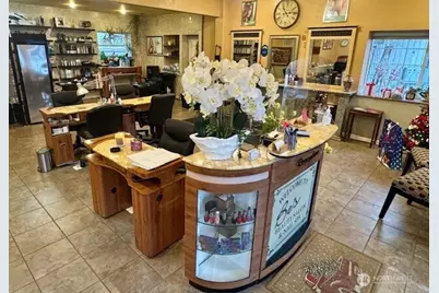 9222 Silverdale Way NW, Silverdale, WA 98383 - Photo 33