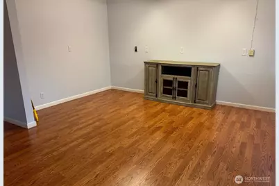 9222 Silverdale Way NW, Silverdale, WA 98383 - Photo 9