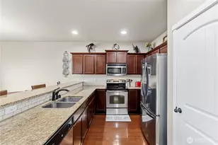 2021 187th St Ct E, Spanaway, WA 98387 - Photo 9