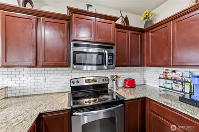 2021 187th Street Ct E, Spanaway, WA 98387 - Photo 11