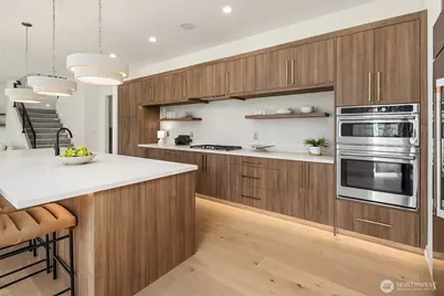 19902 Broadway Avenue, Snohomish, WA 98296 - Photo 13