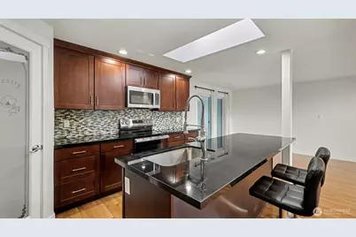 2200 NE 12th, Renton, WA 98056 - Photo 11