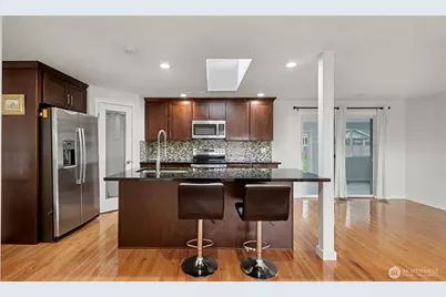 2200 NE 12th, Renton, WA 98056 - Photo 9