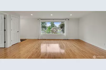 2200 NE 12th, Renton, WA 98056 - Photo 7