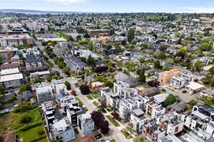 916 NW 56th St, Seattle, WA 98107 - Photo 37