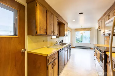 20115 76th Avenue W, Lynnwood, WA 98036 - Photo 13