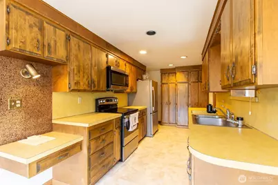 20115 76th Avenue W, Lynnwood, WA 98036 - Photo 11