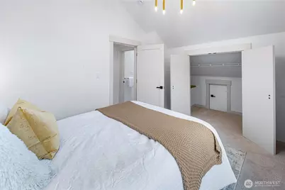 3037 21st Avenue W, Seattle, WA 98199 - Photo 27